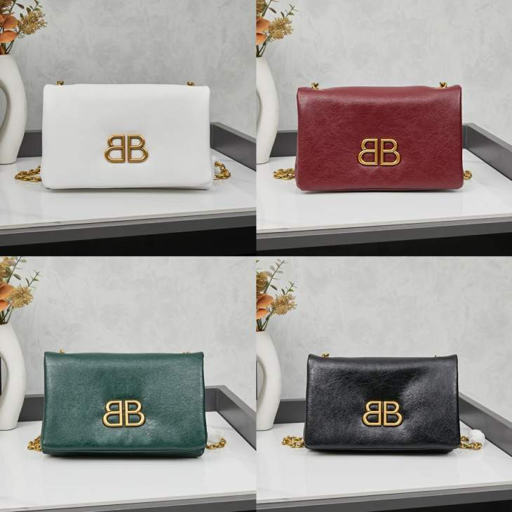 Picture of Balenciaga Handbags _SKUfw184401636fw
